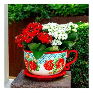 SOLD Woman, Teacup Planter.  Brand new. Plants not included 🍒🍒🍒